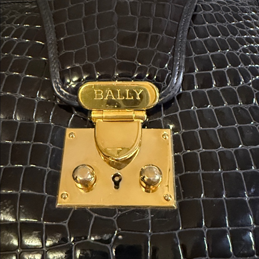 Vintage Bally Croc-Embossed Leather Crossbody Bag Gold Push-Lock Italy Classic - Picture 3 of 16